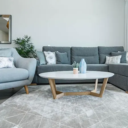 Lm351a- Luxury 3 Bed Family